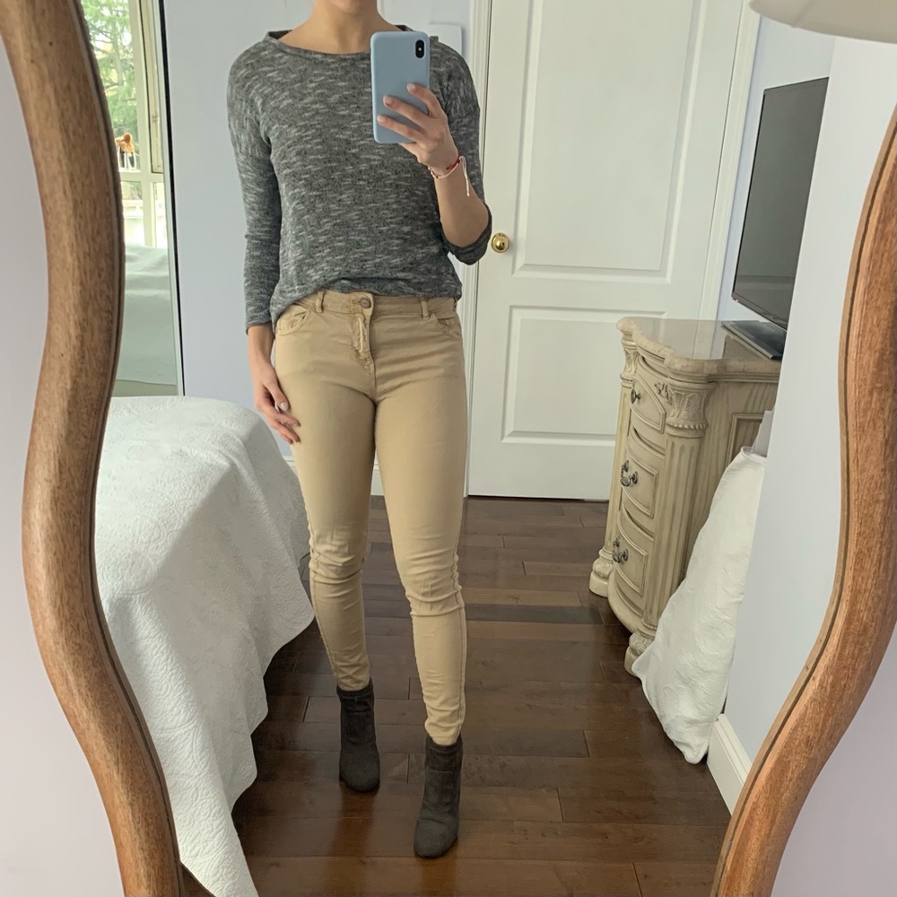 3 FOR $35 - Bershka Skinny Beige Pants